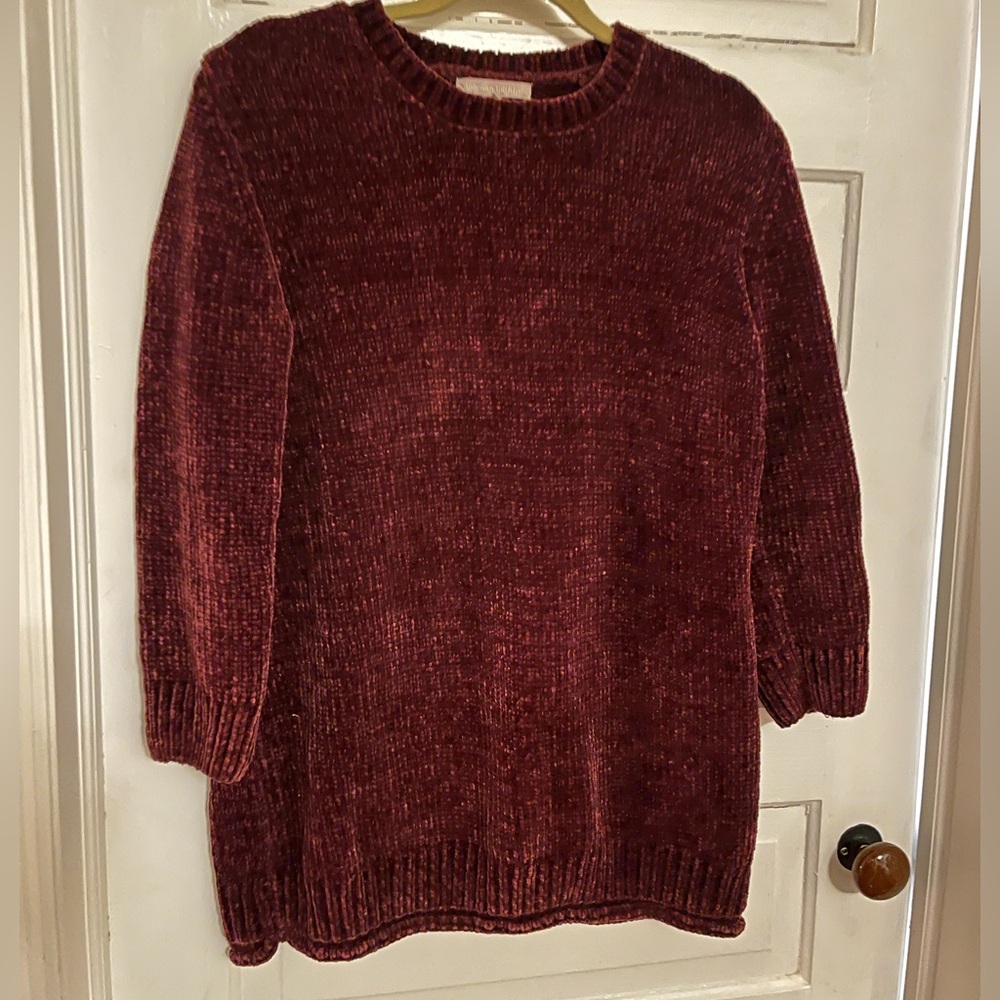Cozy Chenille Women's Sweater - Burgundy